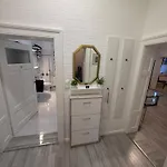 Margrit Apartment *